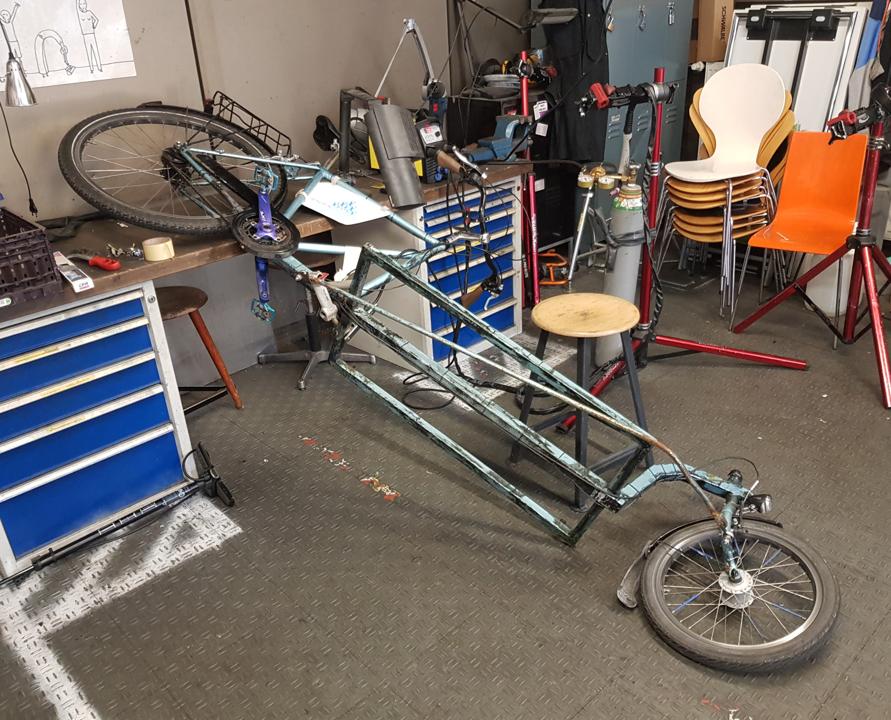 Looks a bit like an animal on an operation table.